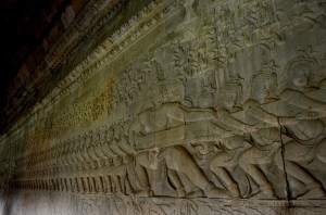 Churning of the ocen Bas relief at Angkor Wat