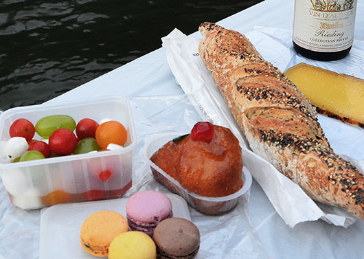 Picnic on the Seine - Paris