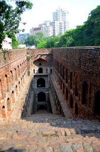 Ugrasen ki Baolii - New Delhi