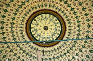 Tilewali Masjid, Lucknow