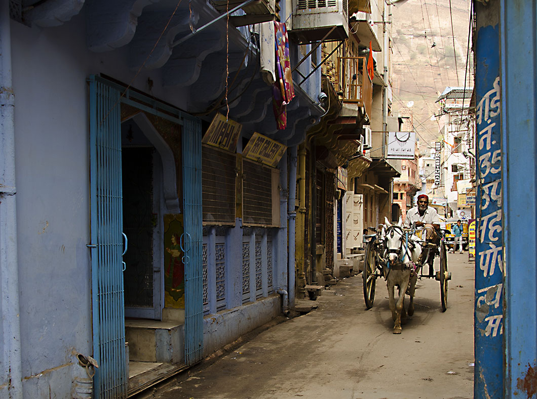 Jodhpur alleyway