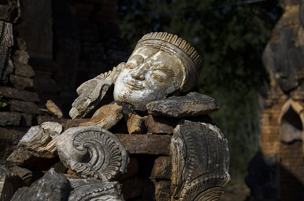 Indeing sculpture, Inle Lake, Myanmar