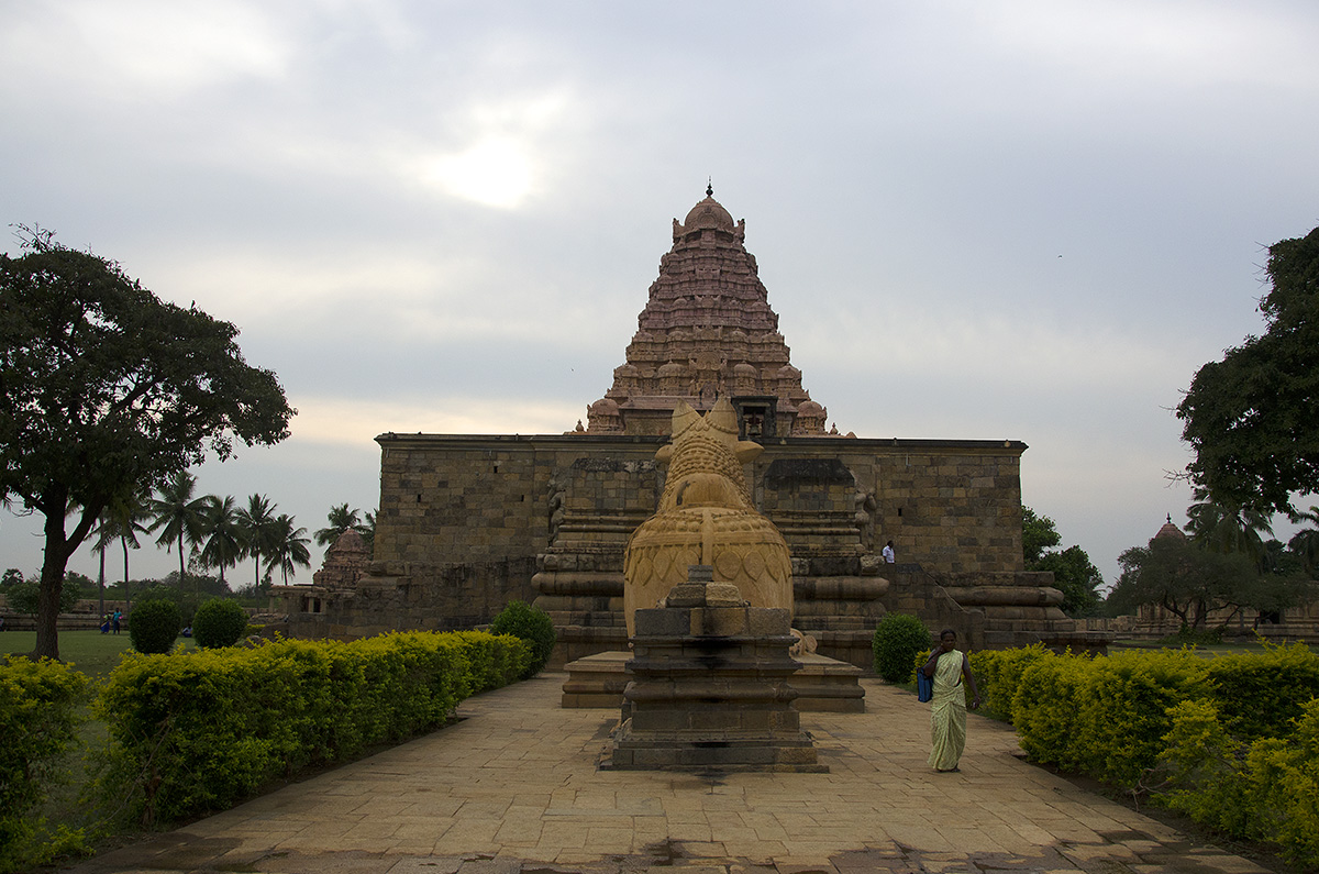 Front view - Gangaikonda Cholapuram